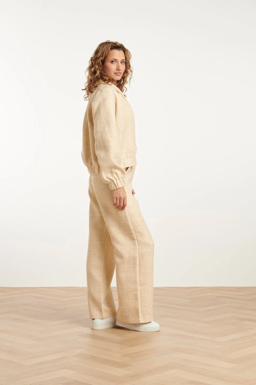 25113 Zomerse Tweed Jas | Sand