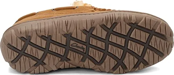 Clarks Cinnamon Venetian Suede Moccasin Loafers Rounded Toe Fur Lined Slippers