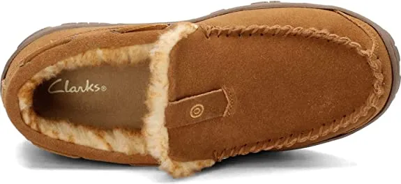 Clarks Cinnamon Venetian Suede Moccasin Loafers Rounded Toe Fur Lined Slippers
