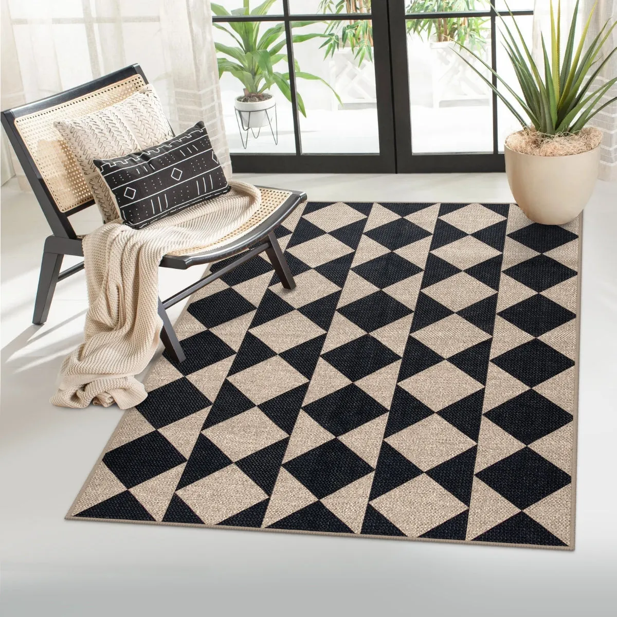 Clovis Checkered Diamond Easy Jute Area Rug