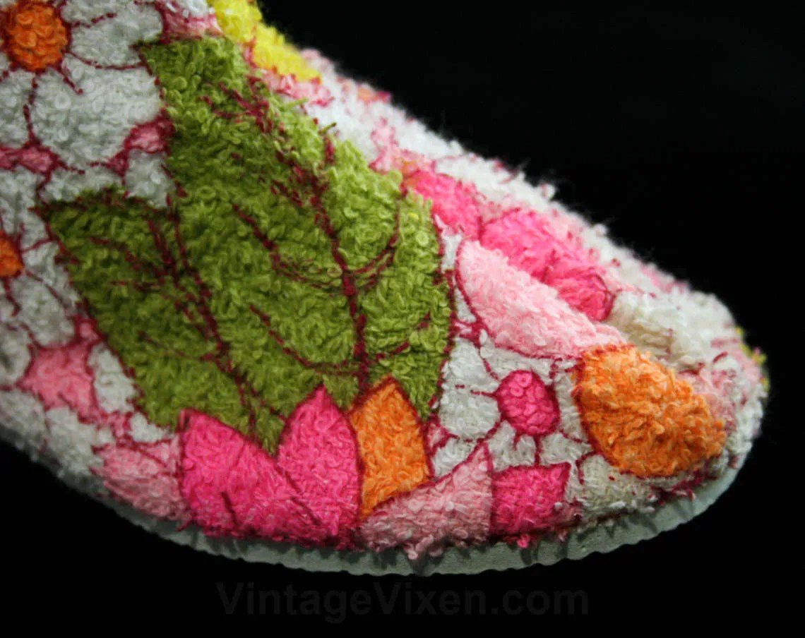 Cute 1960s Girl's Slippers - Size 8 - Girls Terrycloth Cotton Booties - Pink Orange Yellow Indoor Toddler Childs House Shoes - 60s Deadstock