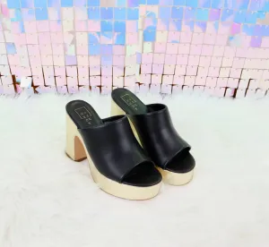 Glenda Sandals