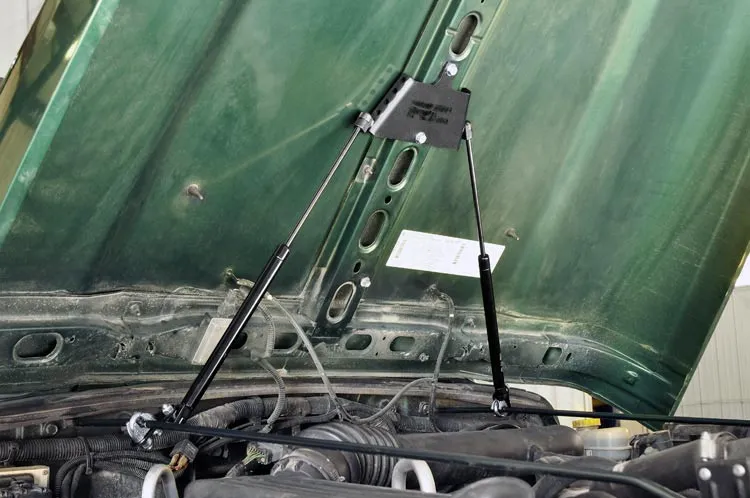 Hydraulic Hood Assist - Jeep Wrangler TJ 4WD (1997-2006)