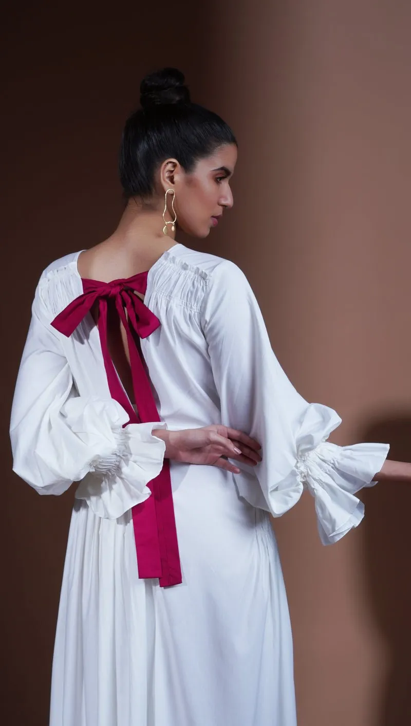 Incarnata Alba Dress