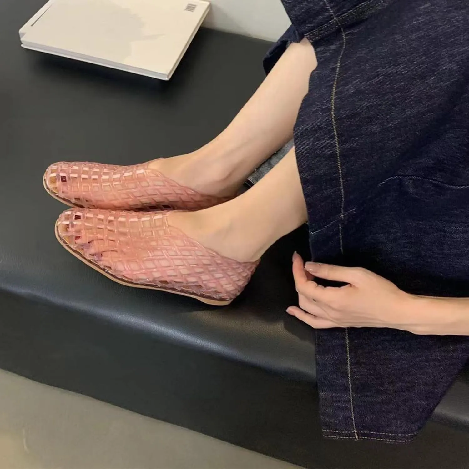 Jelly-Mesh Ballet Flats for Women Closed Toe Adult Jellies Shoes Women Clear Hollow Jellies Flat Sandals
