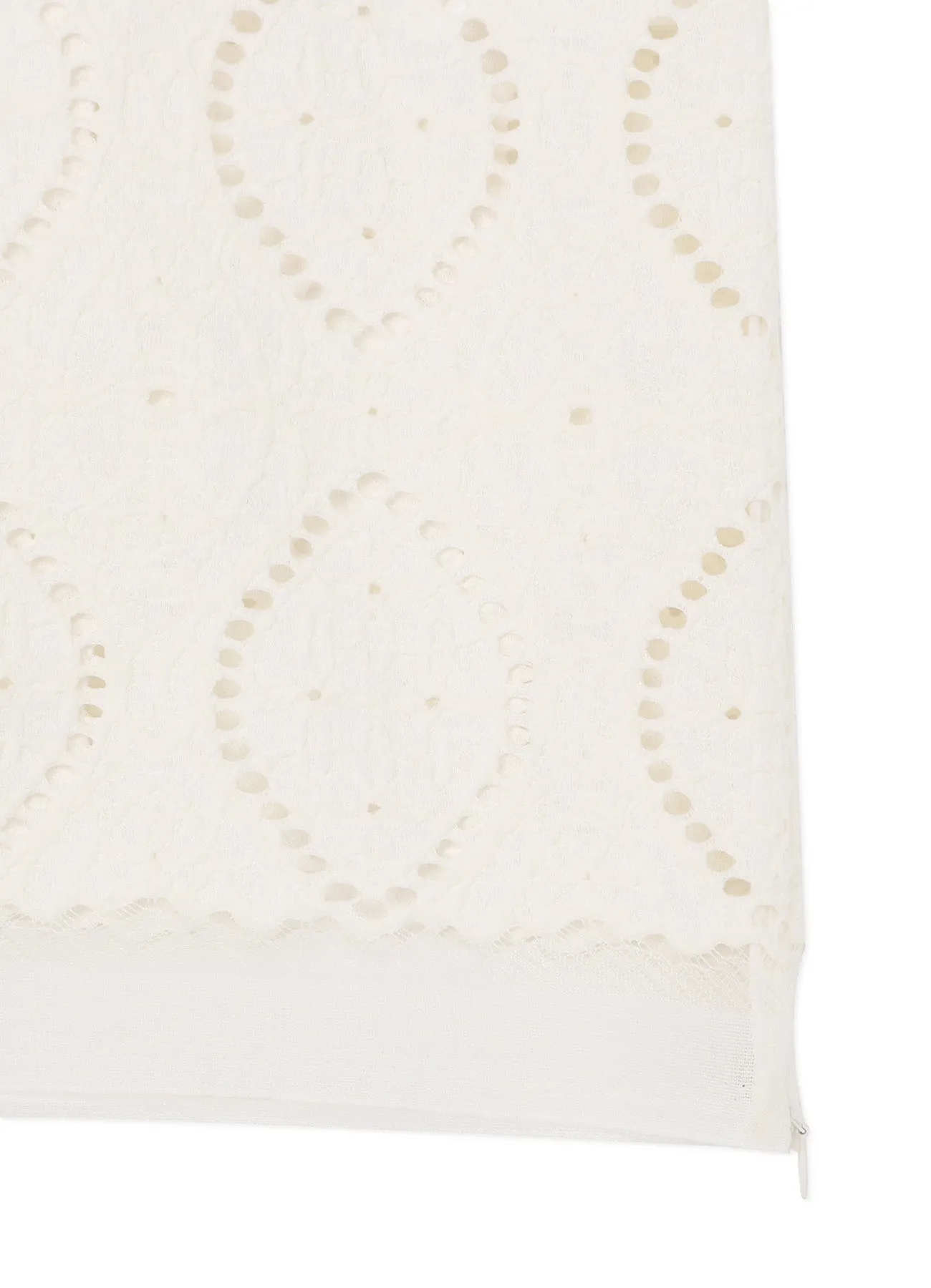 LACE SLEEVELES BLOUSE