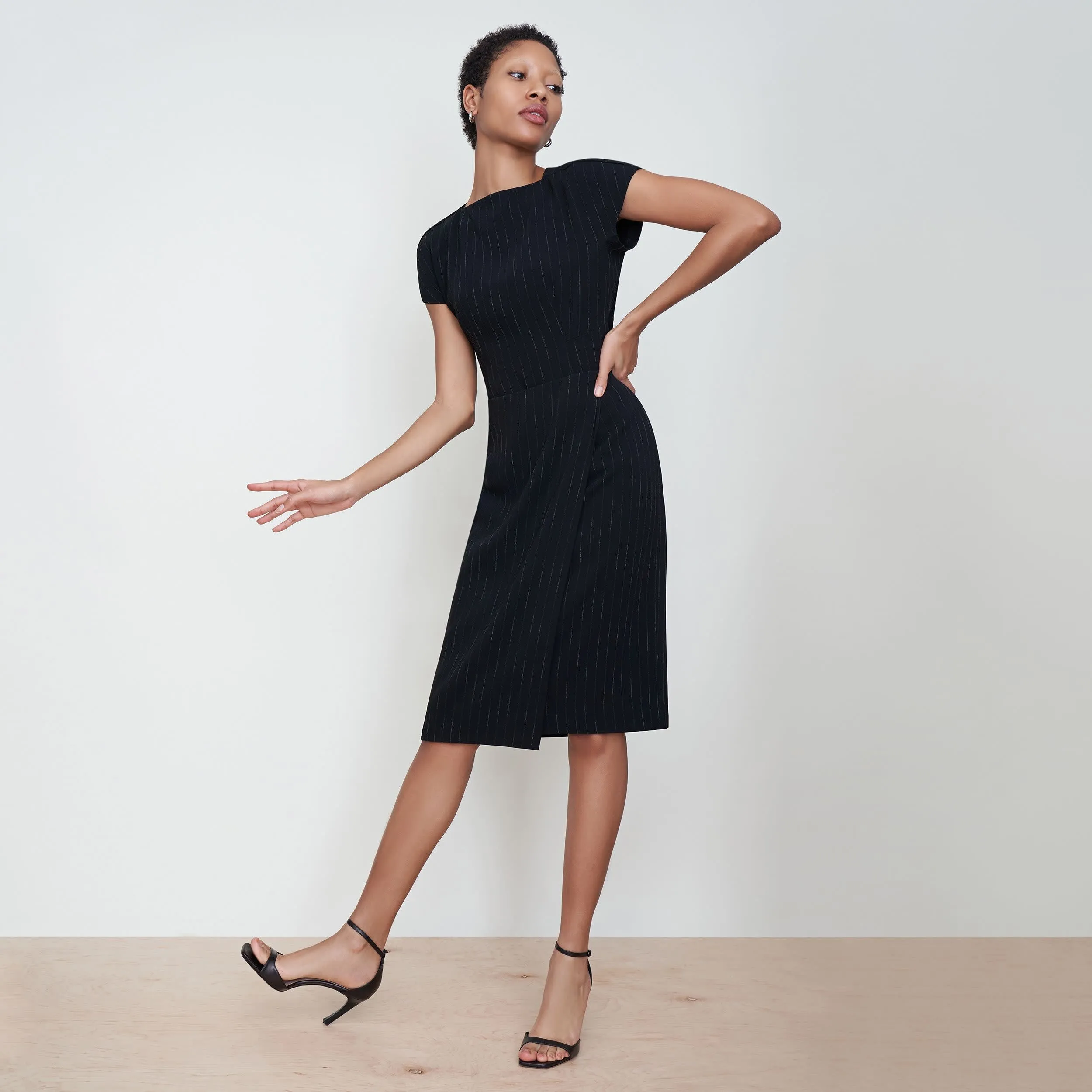 Logan Skirt - Faded Stripe :: Black