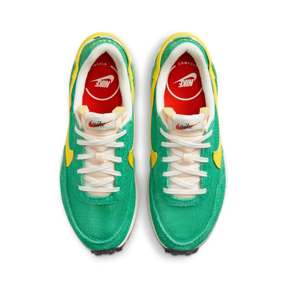 Nike Women's Waffle Debut Vintage Casual Shoes