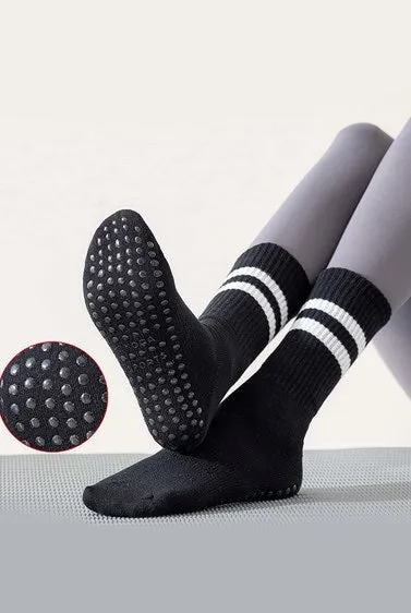 Varsity Vibes Anti-Slip Striped Crew Socks - Black & White